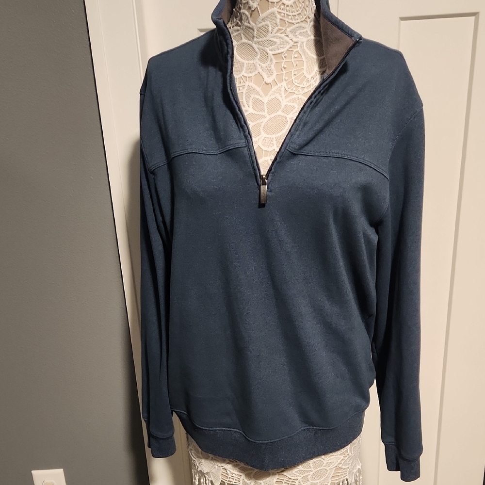 Van Heusen Flex Blue and Gray Pullover